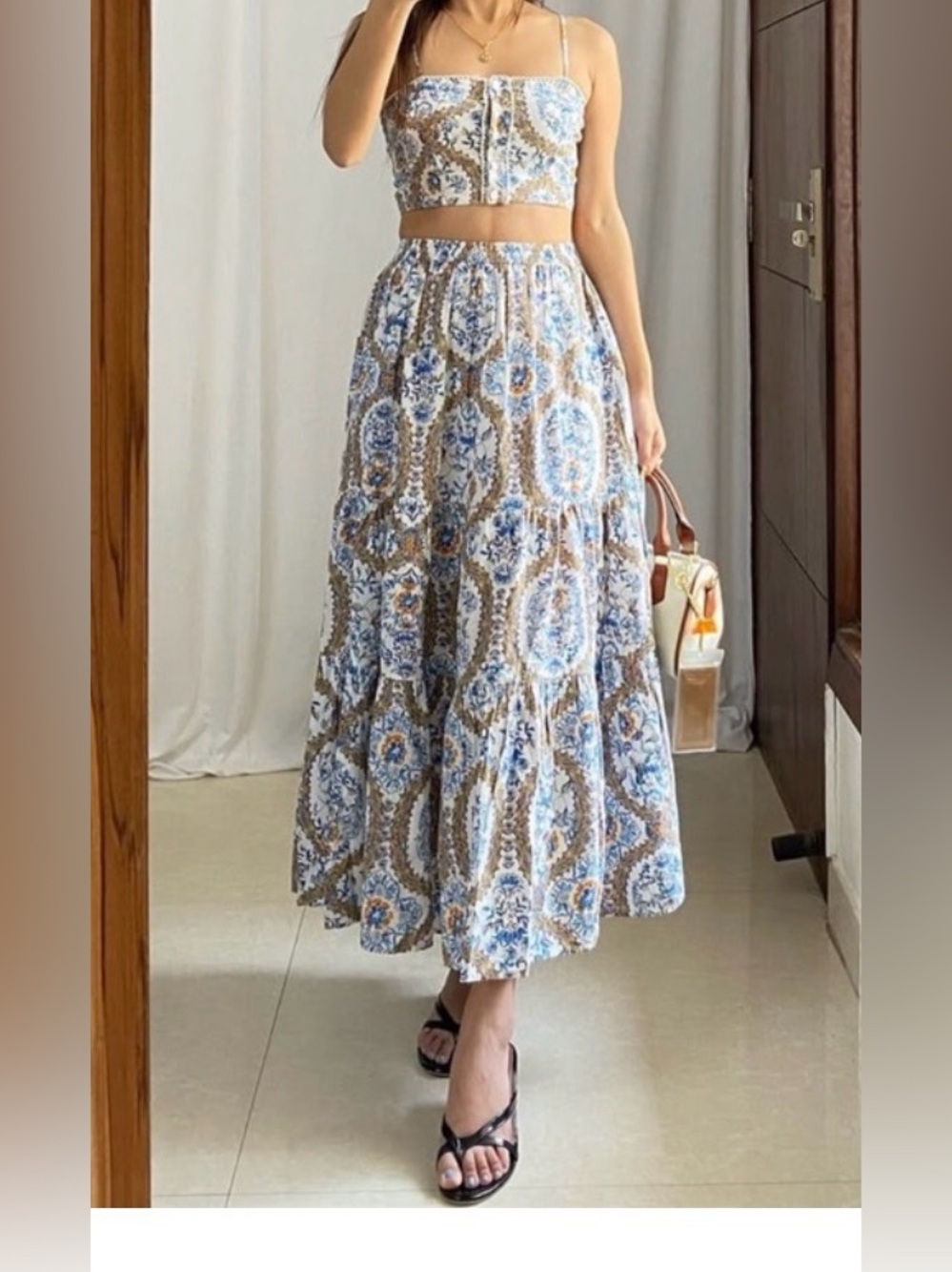 dRA Los Angeles two piece skirt and top set floral print NWT XS
